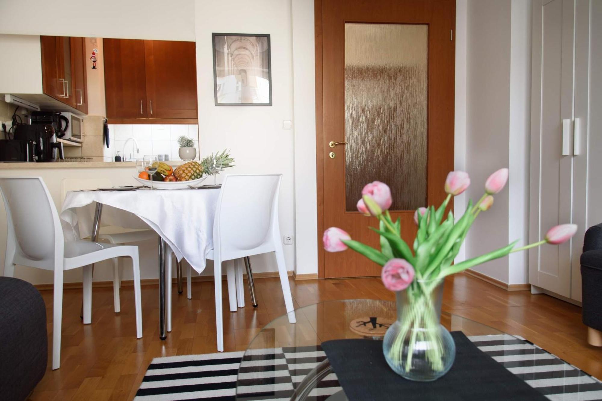 Peony Kaldy Apartman Free Garage Under The House Budapeste Exterior foto